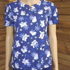 FREE Ws gear scrub top